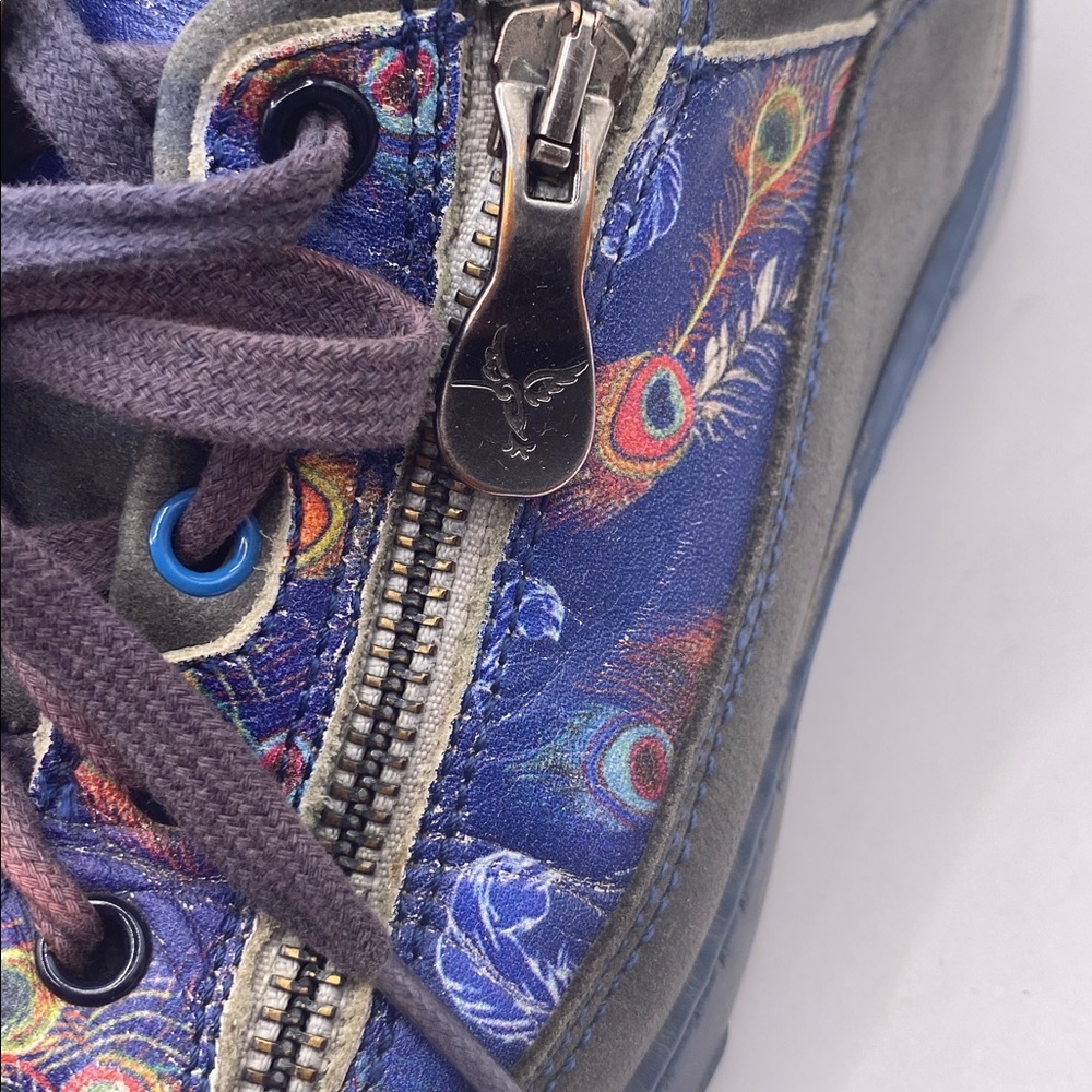 Portofino Peacock Feather Leather Side Zip Sneakers Made in Spain Women’s 6.5 - Picture 2 of 8